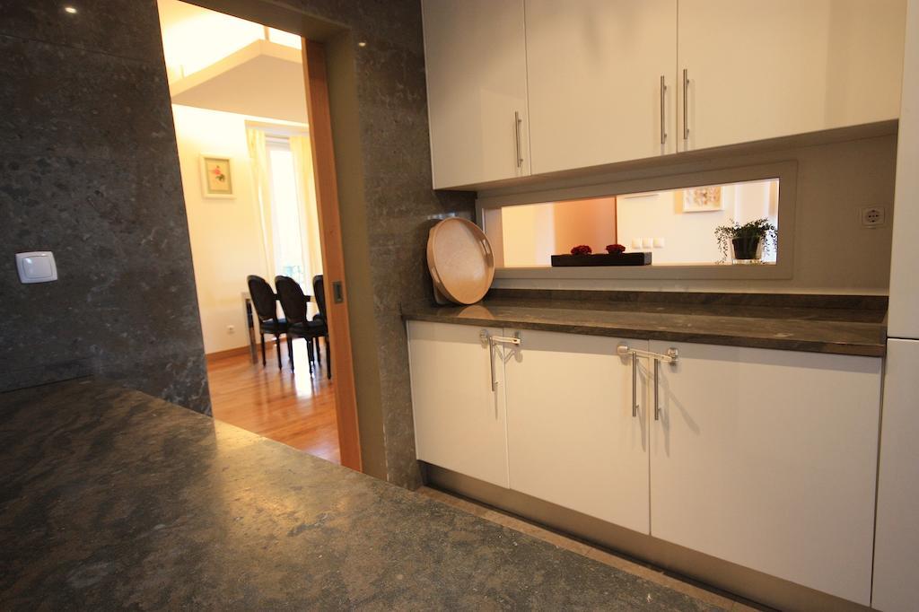 Myplace - Lisbon - Camoes Lägenhet Rum bild