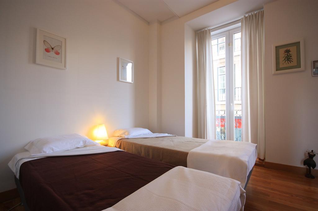 Myplace - Lisbon - Camoes Lägenhet Rum bild